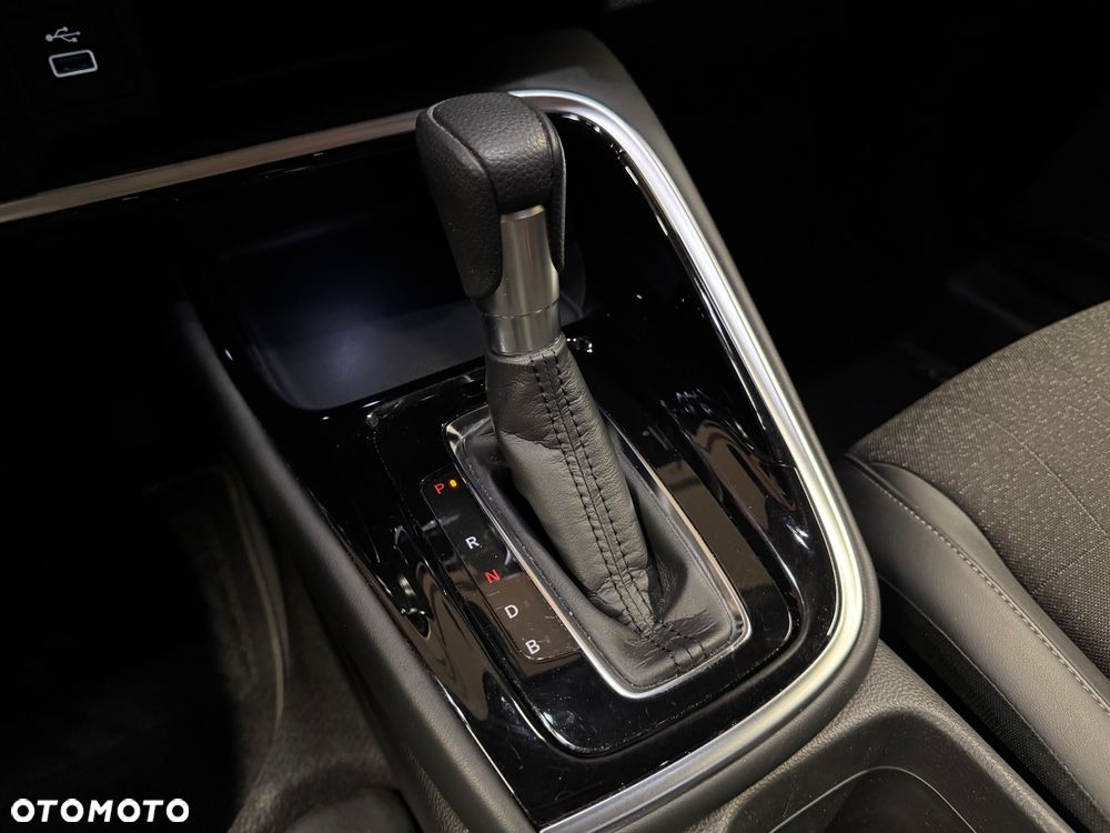 Honda HR-V 1.5 i-MMD Advance CVT - 28