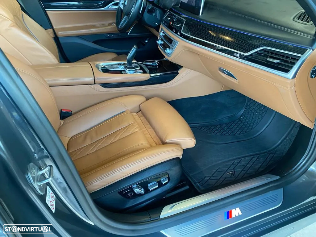 BMW 745 e iPerformance Pack M Auto - 16