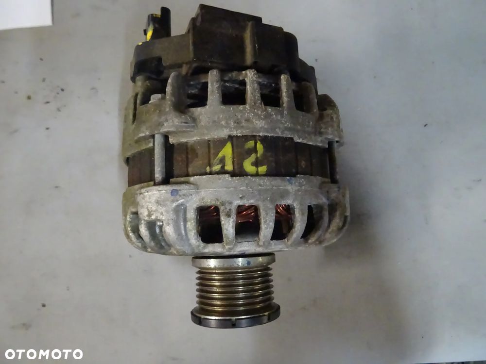DACIA DOKKER LODGY DUSTER SANDERO ALTERNATOR 1,2 TCE BOSCH  CZESCI ROZNE