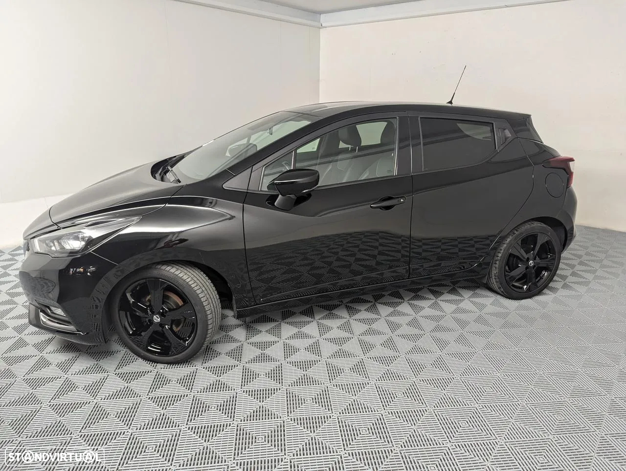Nissan Micra 1.0 IG-T N-Design Black P.Navi - 5