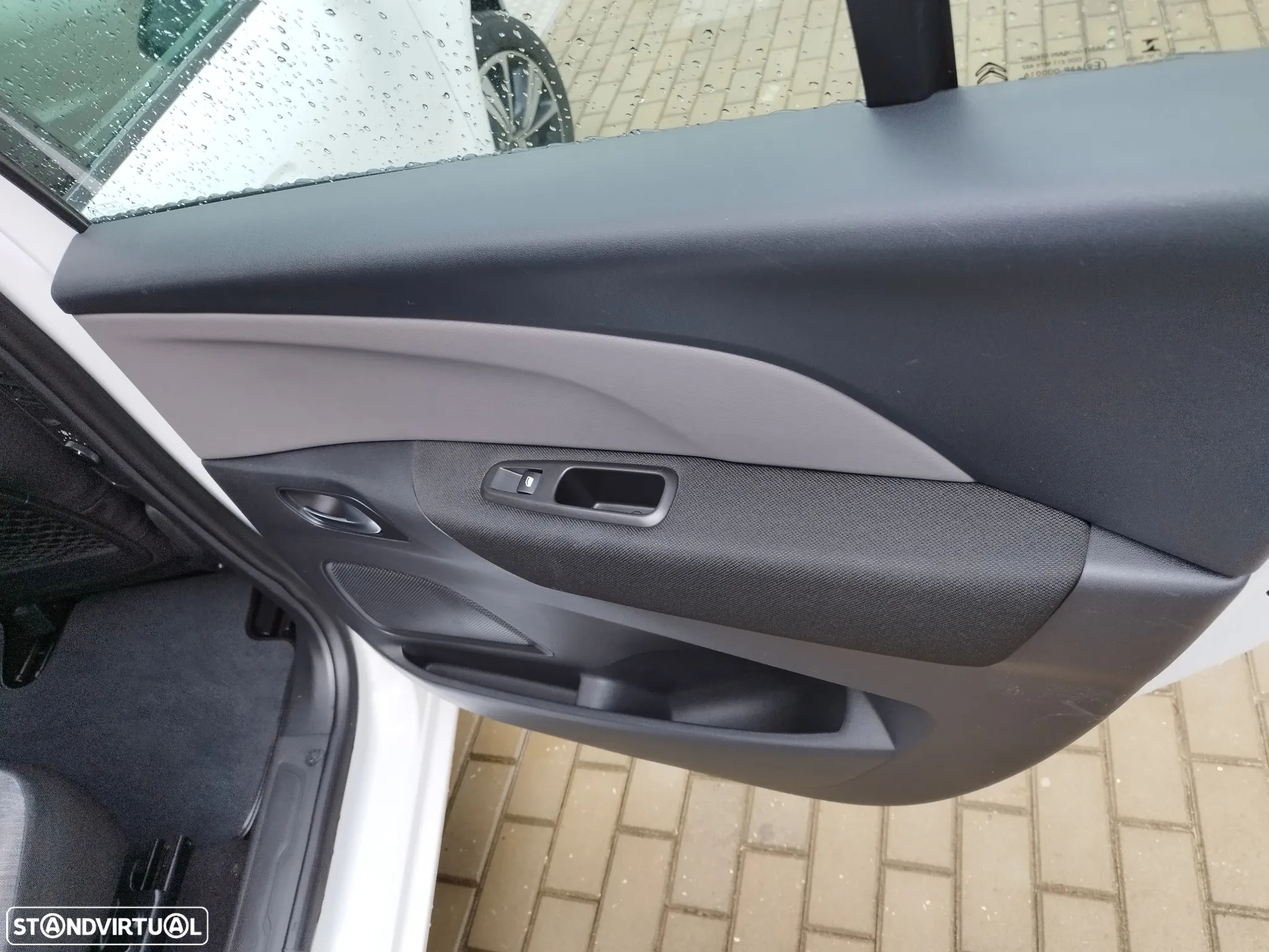 Citroën Grand C4 Spacetourer 1.6 BlueHDi Feel Business EAT6 - 23