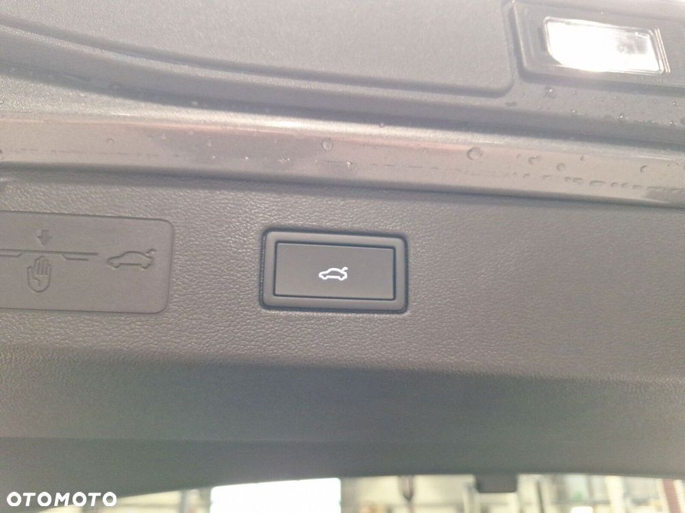 Volkswagen T-Roc - 20