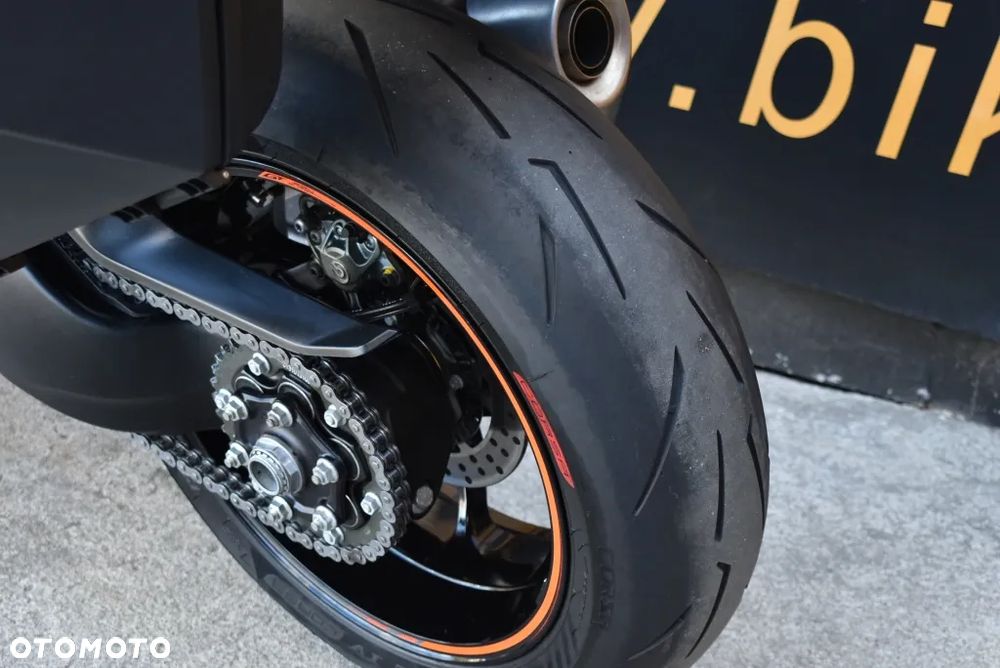 KTM Super Duke - 17