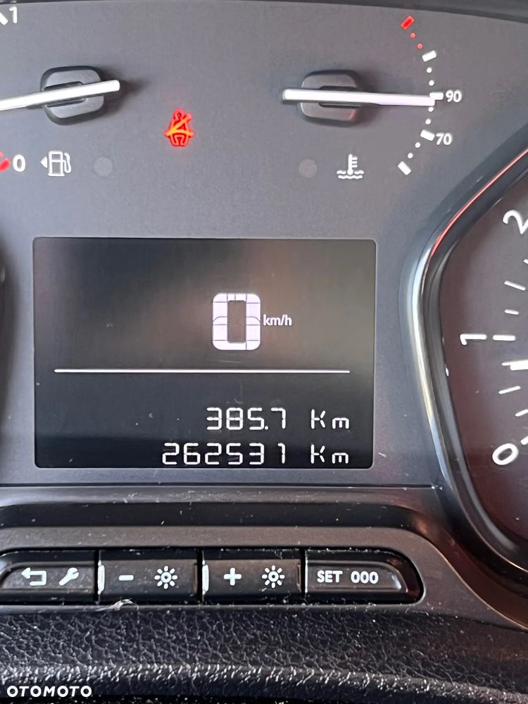 Toyota PROACE - 15