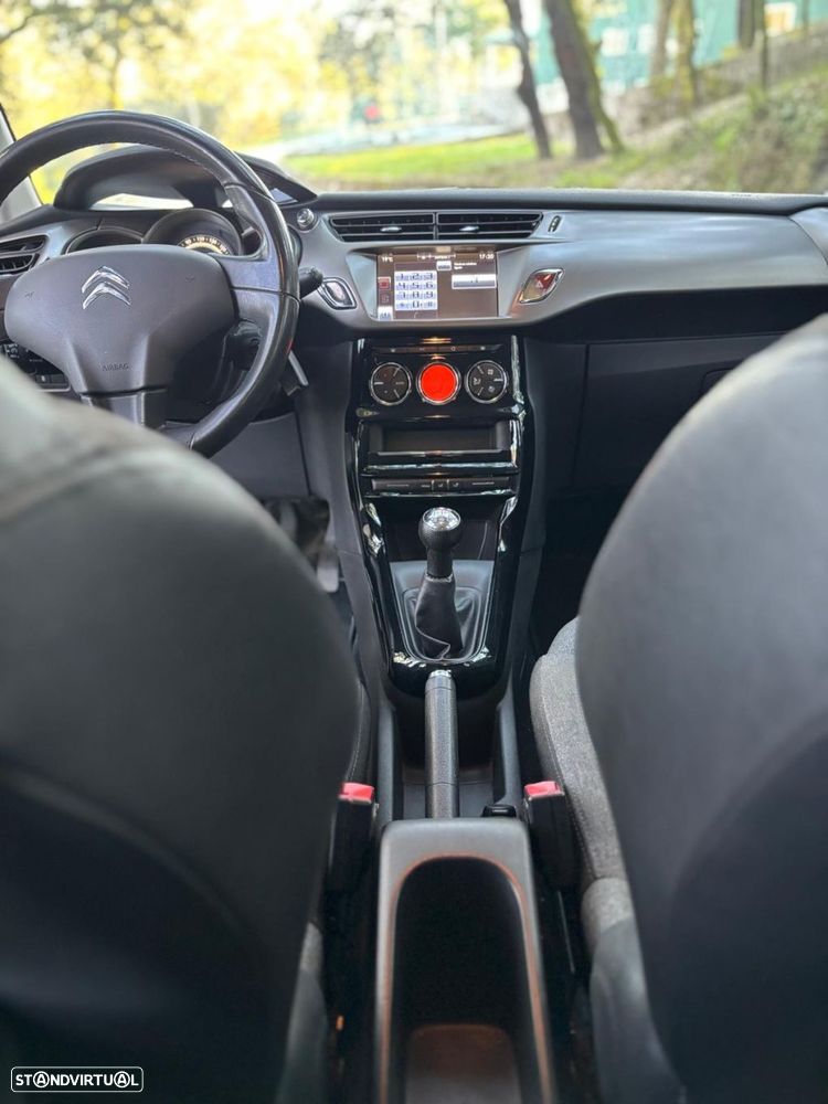 Citroën C3 1.2 PureTech Attraction - 13