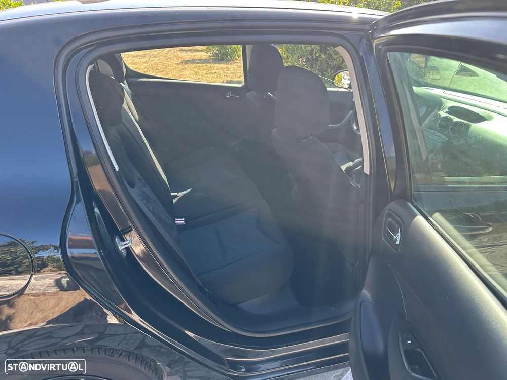 Peugeot 308 1.6 HDi Active - 30
