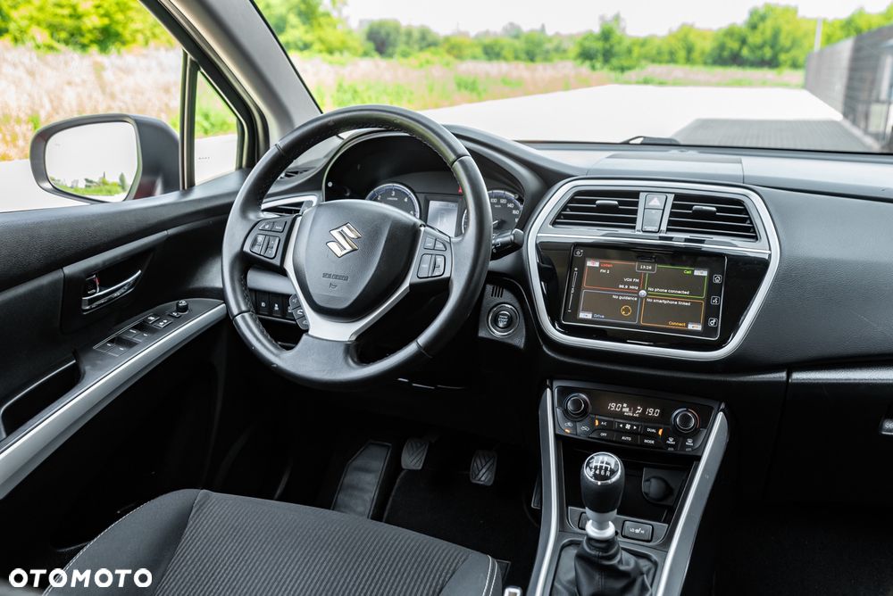 Suzuki SX4 S-Cross 1.6 DDiS Allgrip Comfort - 25
