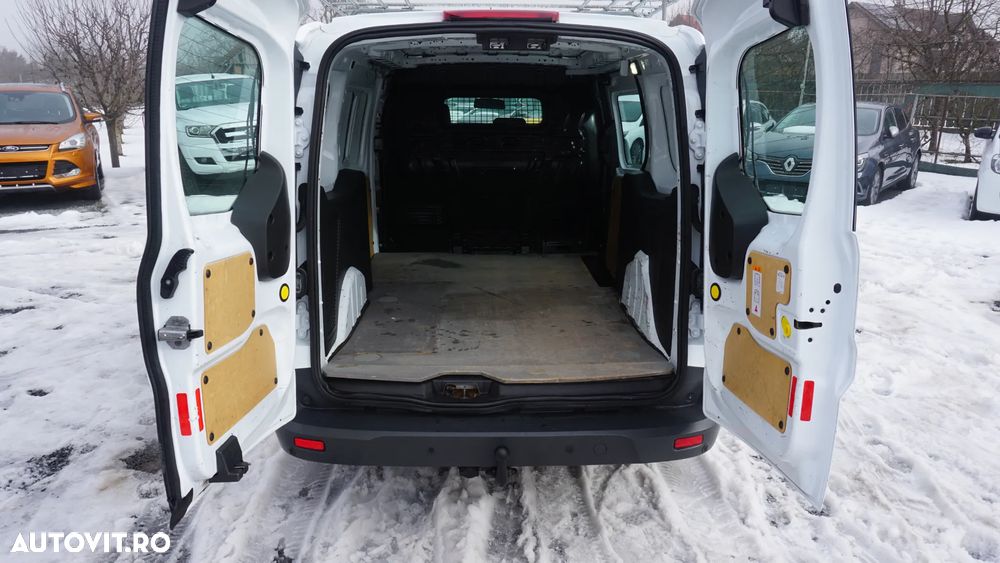 Ford Transit Connect - 11