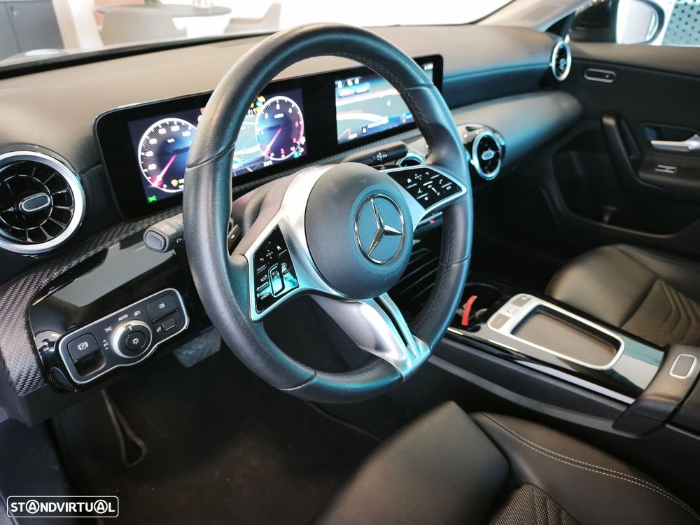 Mercedes-Benz CLA 180 d Style Plus Aut. - 11