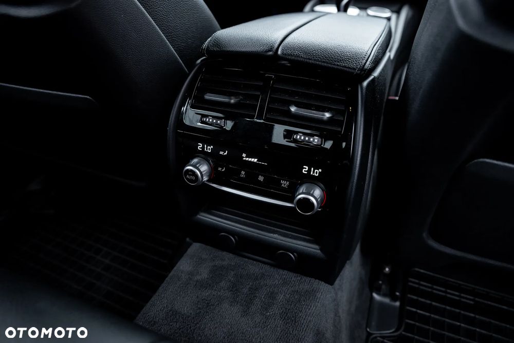 BMW Seria 5 540d xDrive M Sport Edition - 36