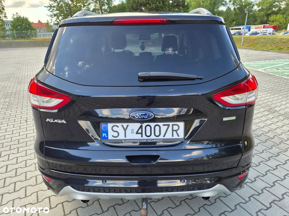 Ford Kuga 1.5 EcoBoost 2x4 Titanium - 8