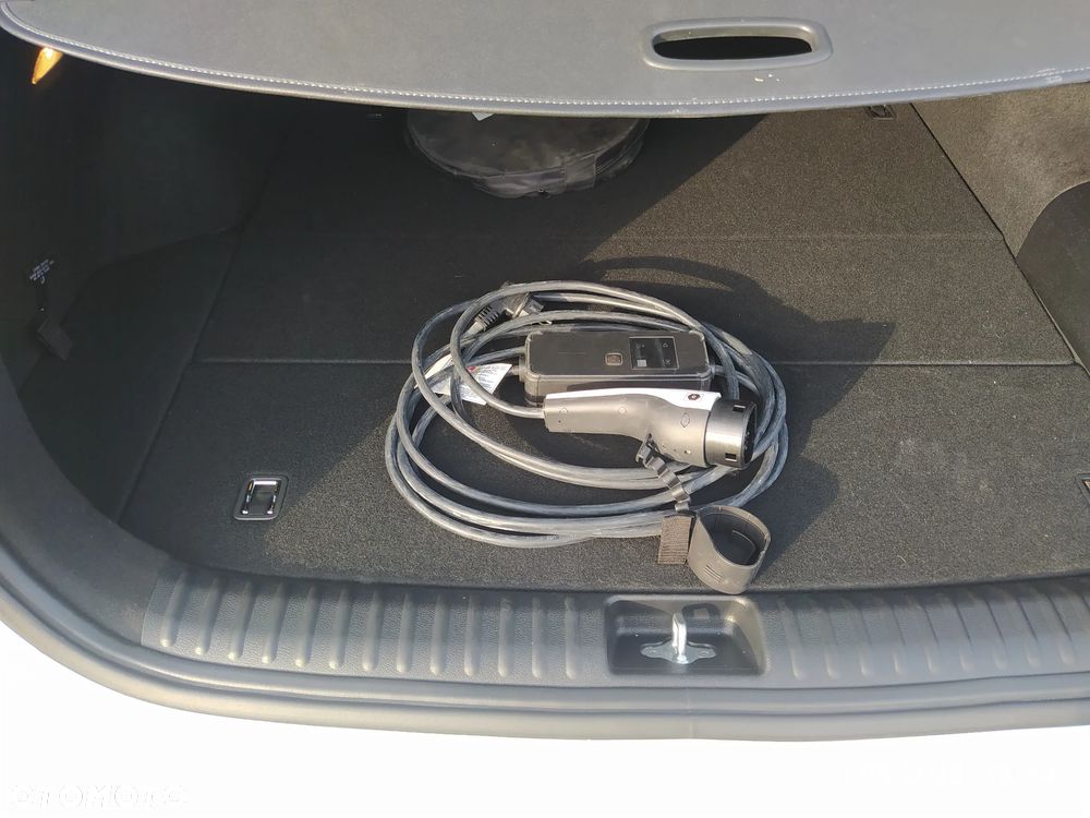 Kia Ceed 1.6 GDI PHEV L Business Line DCT - 18