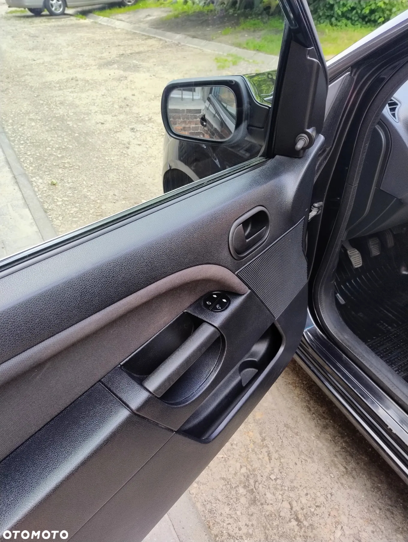 Ford Fiesta 1.3 Ambiente - 10