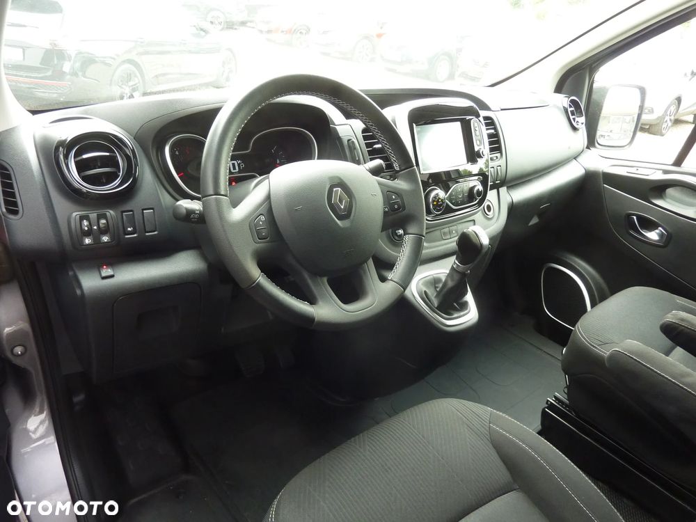 Renault TRAFIC - 16