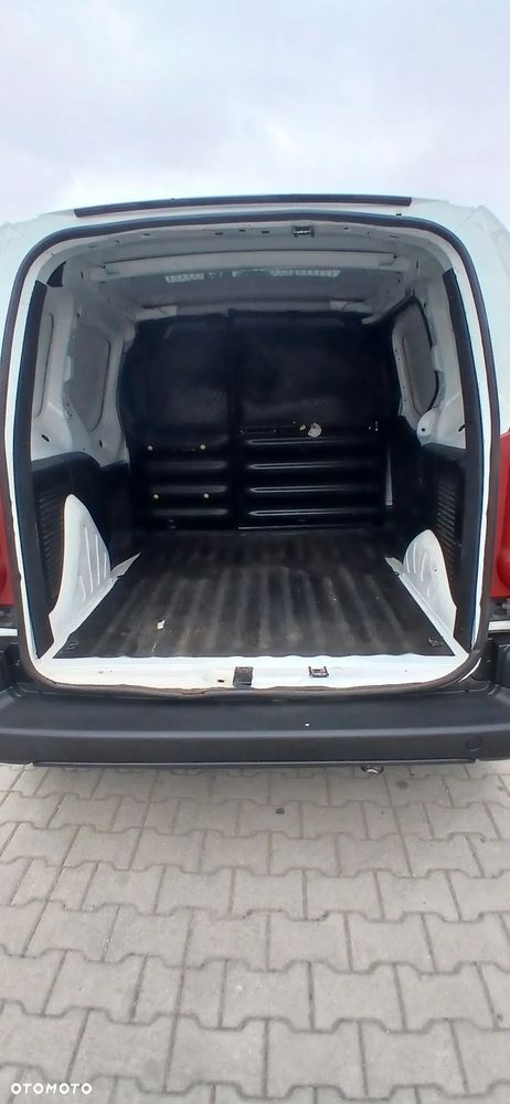 Peugeot Partner - 7