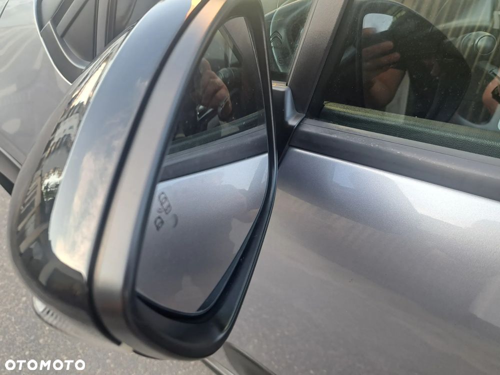 Citroën C3 1.5 BlueHDi Shine S&S - 25