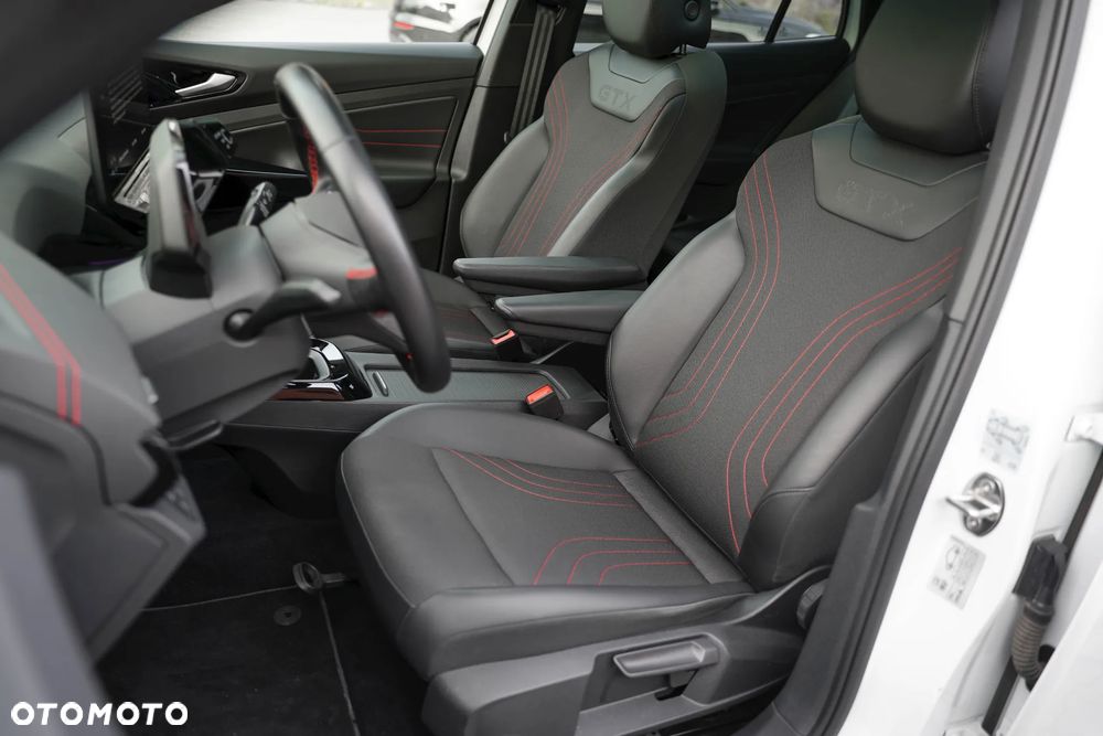 Volkswagen ID.5 77kWh GTX 4Motion - 8