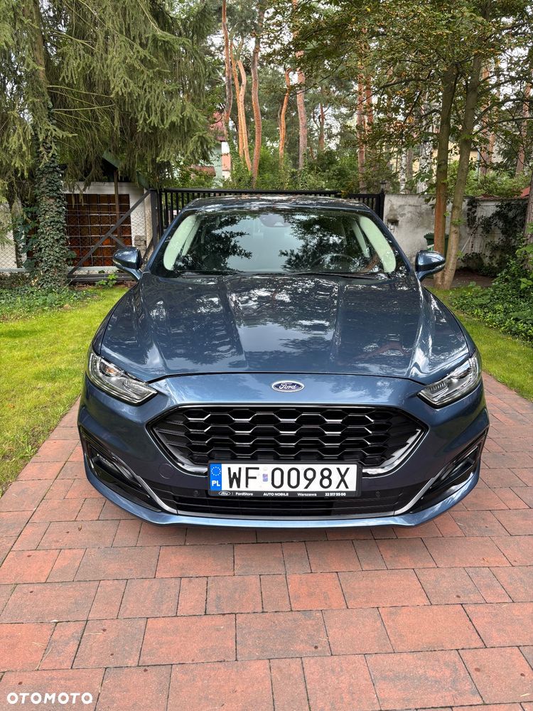 Ford Mondeo 2.0 Hybrid Titanium - 2