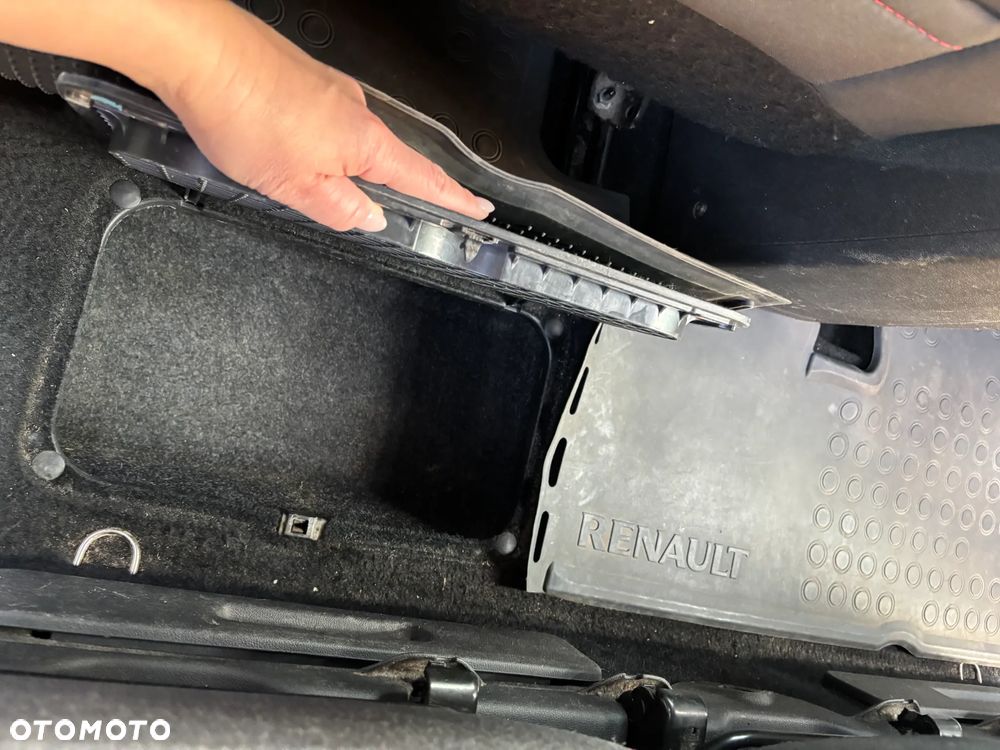 Renault Scenic 1.4 16V TCE TomTom Edition - 14