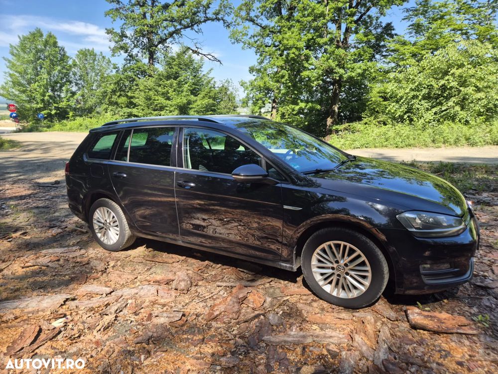 Volkswagen Golf - 3