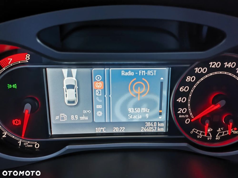 Ford Mondeo 2.0 Ghia Executive - 16