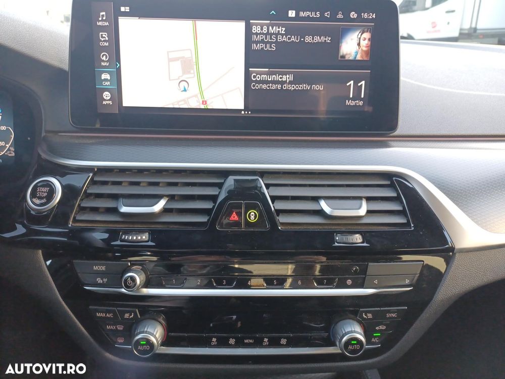 BMW Seria 5 530e Aut. M Sport Edition - 14