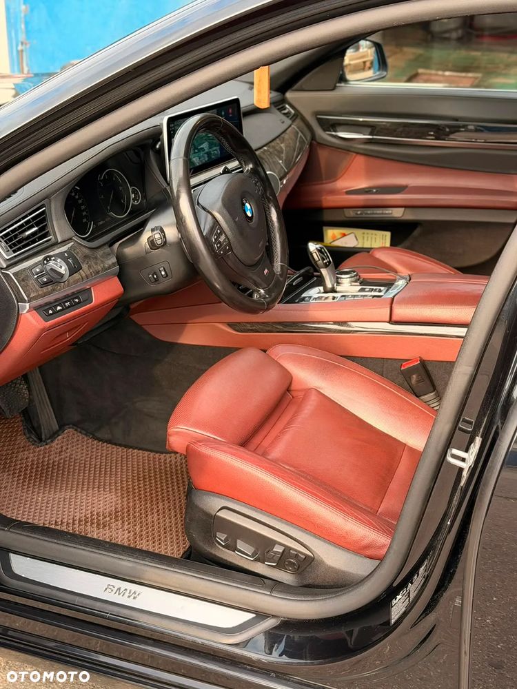 BMW Seria 7 730d xDrive - 13