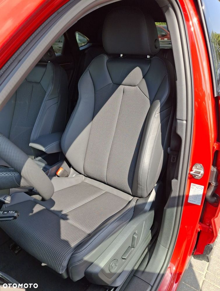 Audi Q3 Sportback - 11