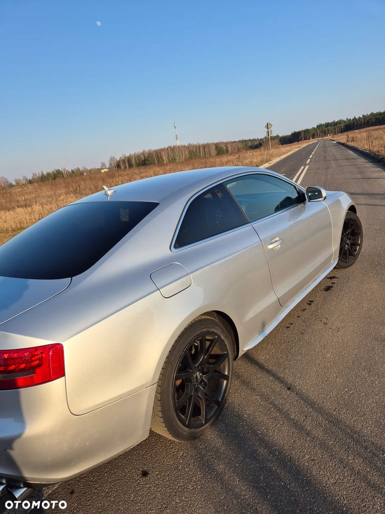 Audi A5 Coupé 2.0 TDI DPF quattro - 10