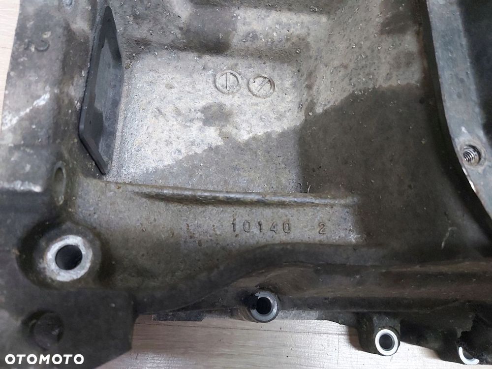 Auris I Miska olejowa komplet 1,6 dual vvti 1ZR Corolla E15 06-08r - 3