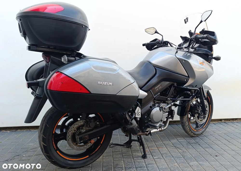 Suzuki V-STROM - 6