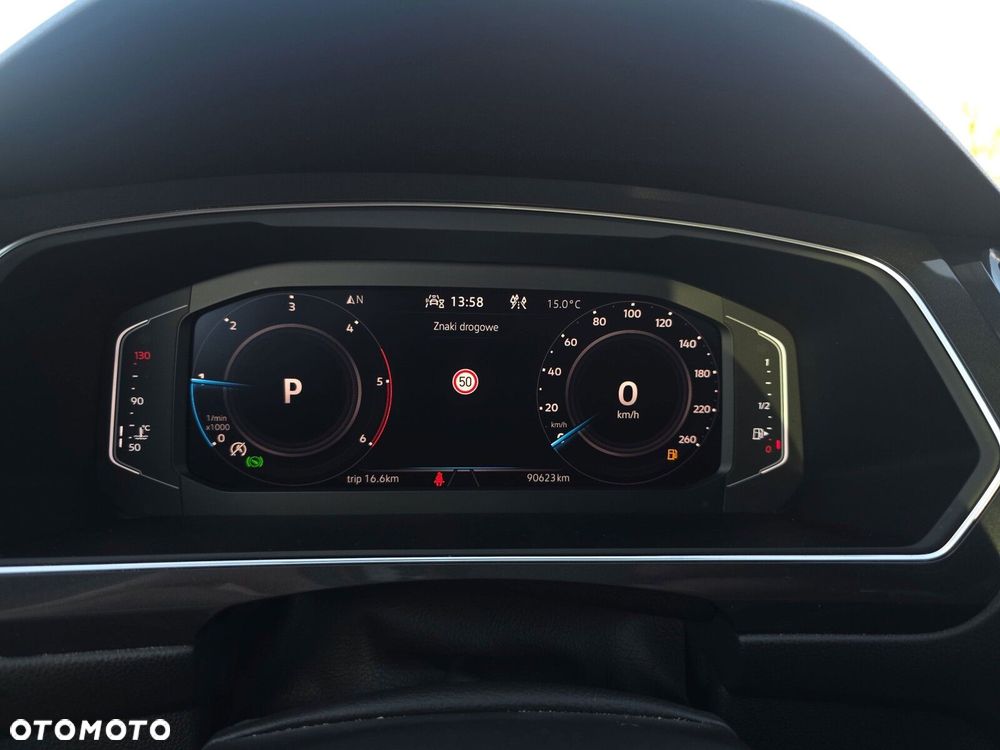 Volkswagen Tiguan - 20