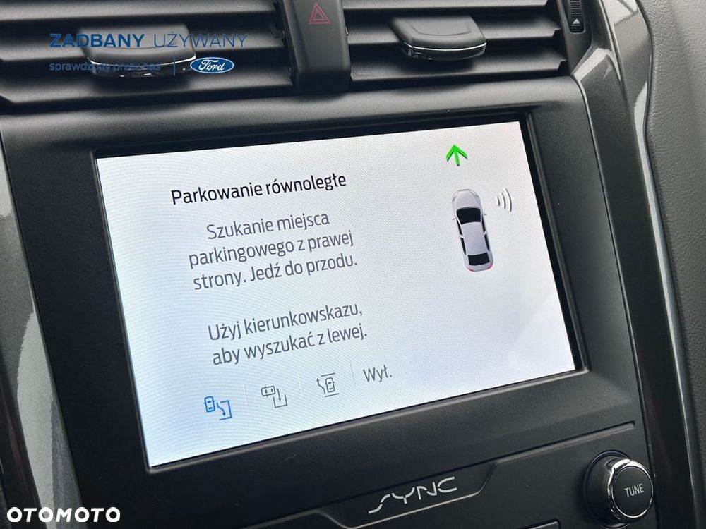 Ford Mondeo 2.0 Hybrid Trend - 29