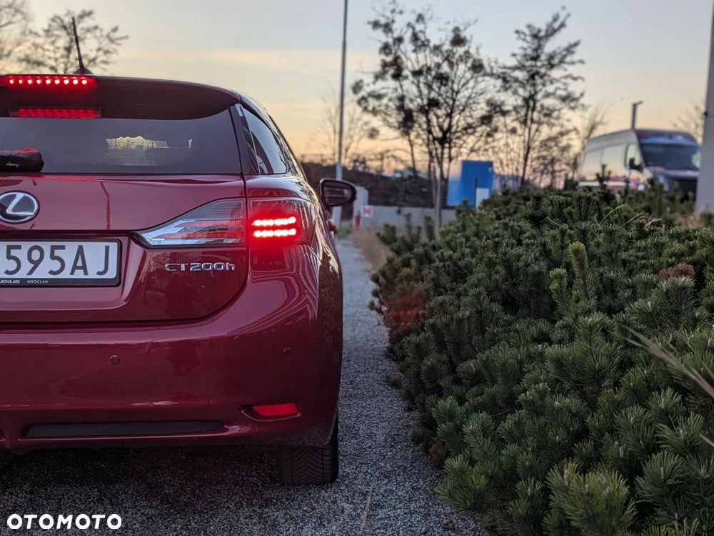 Lexus CT 200h Prestige - 32