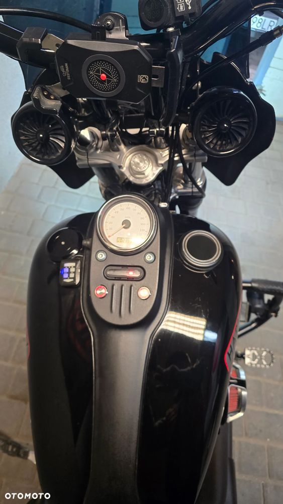 Harley-Davidson Dyna Street Bob - 9