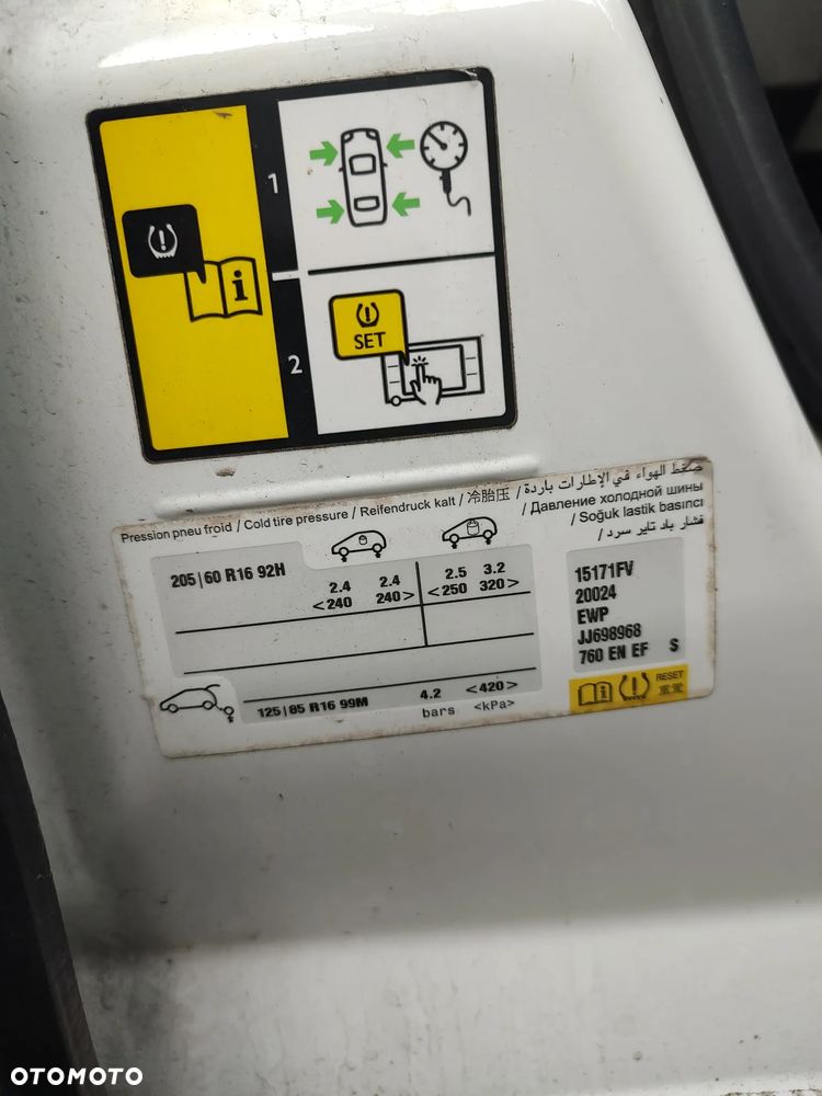 Citroën C4 SpaceTourer - 13