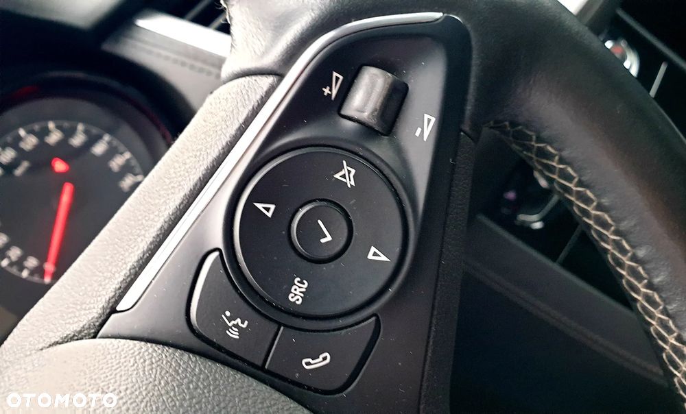 Opel Grandland X 1.2 Start/Stop Color Line - 23