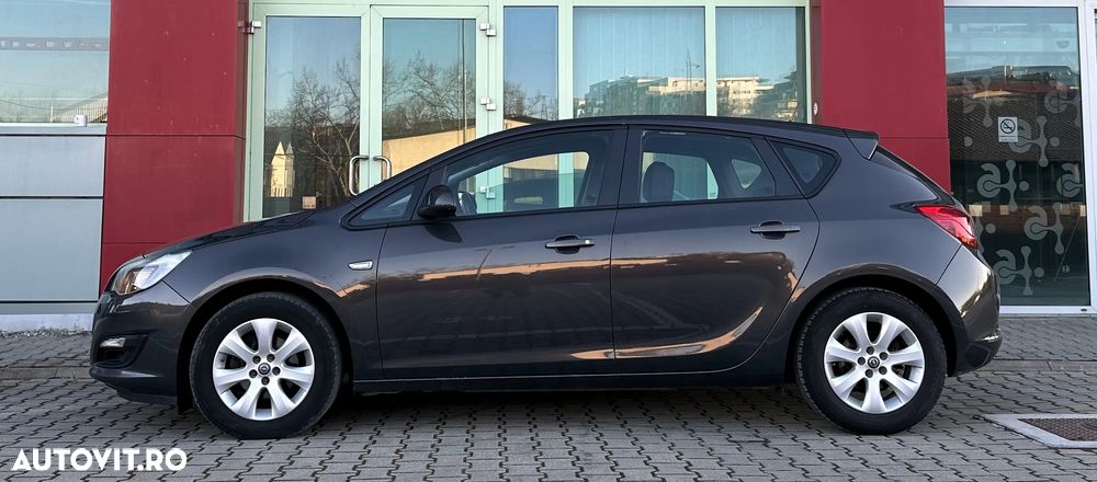 Opel Astra - 18