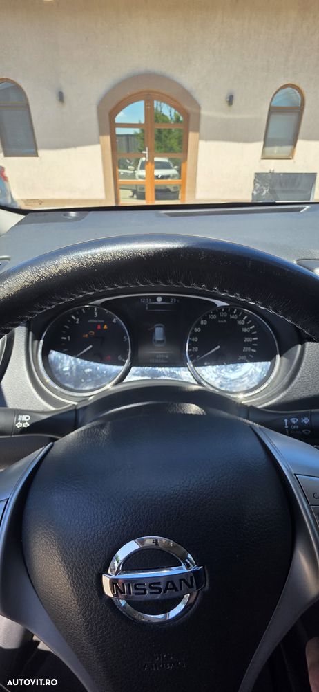 Nissan X-Trail 1.6L dCI Start/Stop 4x4-i Tekna - 6