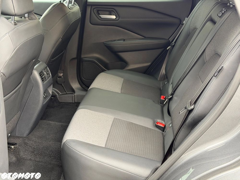 Nissan Qashqai 1.3 DIG-T MHEV N-Connecta - 20