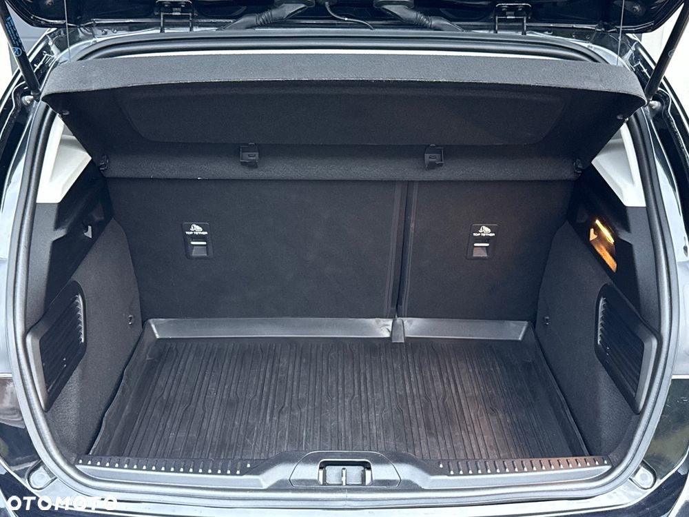 Ford Focus 1.5 EcoBlue STart-Stopp-System TITANIUM - 24