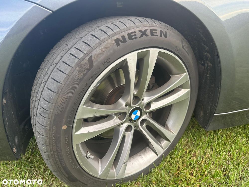 BMW Seria 3 320d Advantage - 14