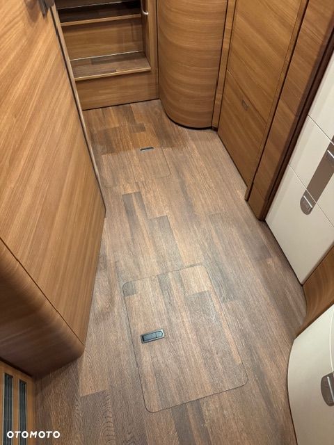 Carthago CHIC C-LINE 4.8 LE Linea Moderna - 20