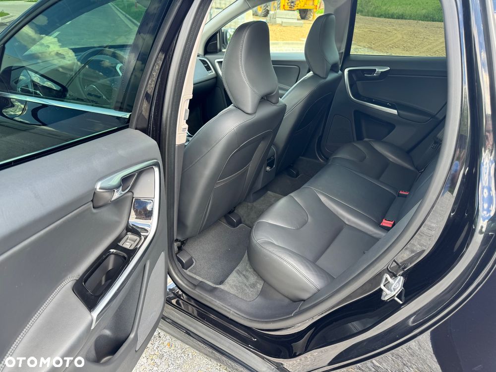 Volvo XC 60 D3 Drive-E Summum - 20
