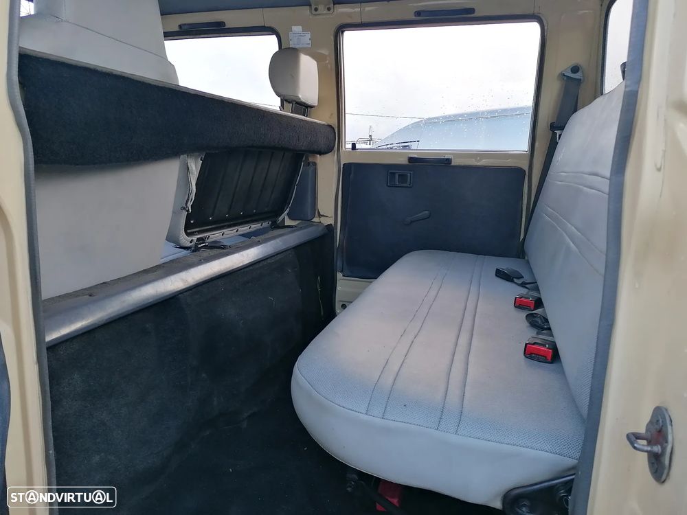 Toyota Dyna 150 C/Dupla - 8