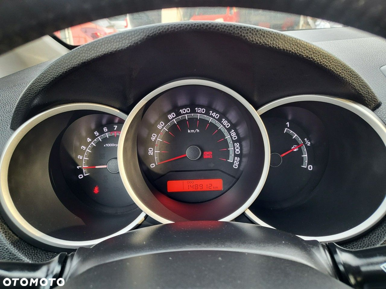 Kia Venga - 27