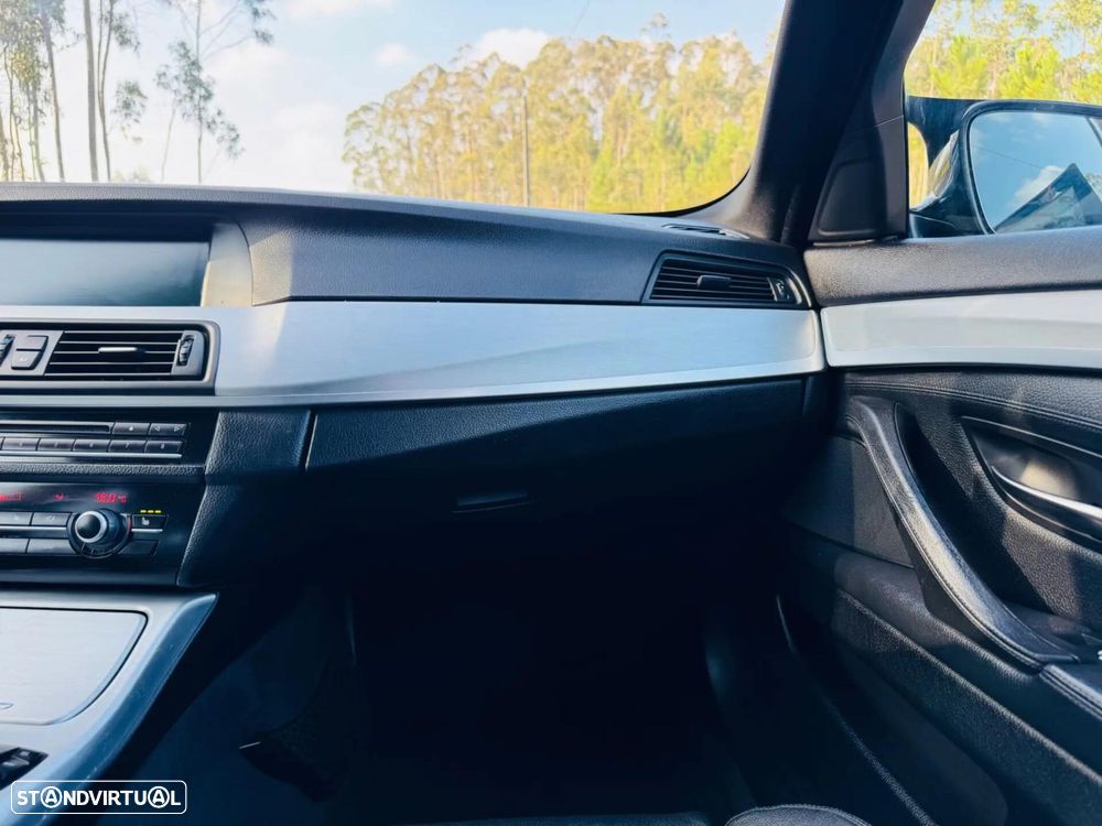 BMW 520 d Pack M Auto - 36