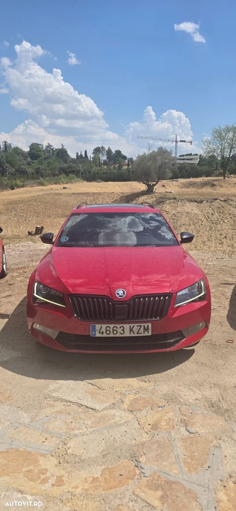 Skoda Superb 2.0 TDI DSG Sportline - 2