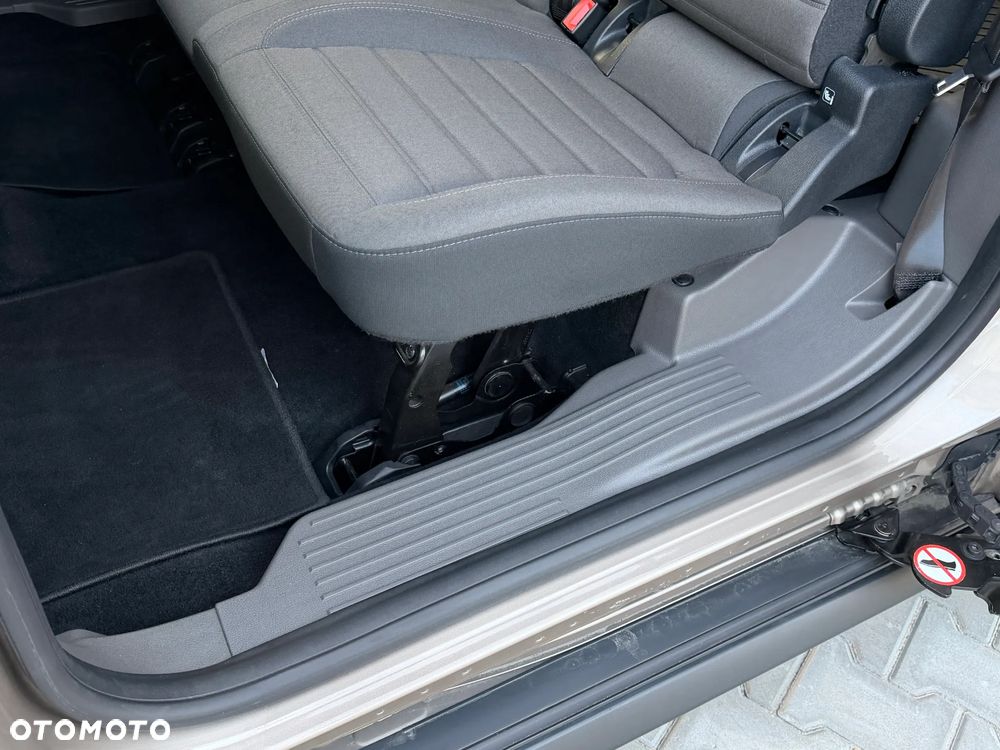 Ford Tourneo Connect 1.5 EcoBlue Titanium - 37