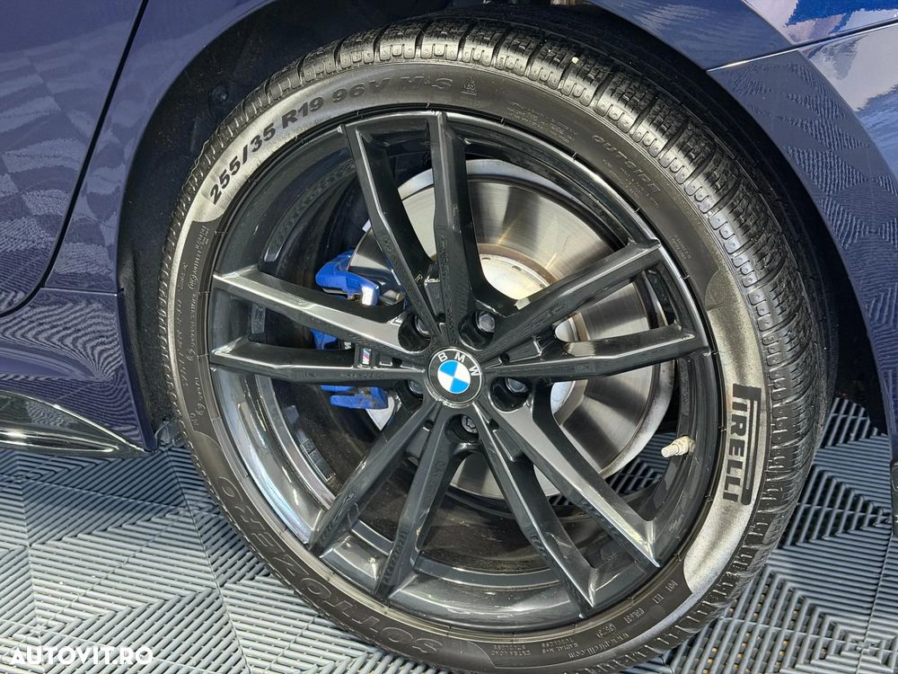 BMW Seria 3 330e AT PHEV - 39